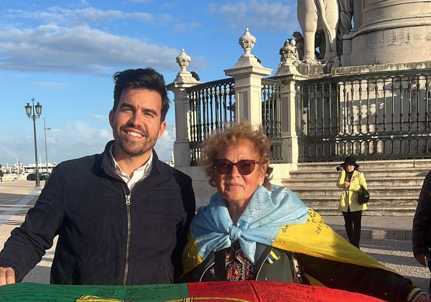 Duarte e uma membro da comunidade ucraniana de Lisboa